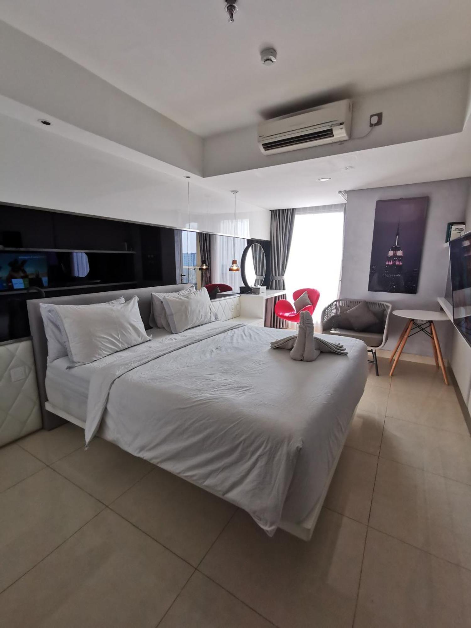 Warhol Residence Semarang Simpang Lima Exteriér fotografie