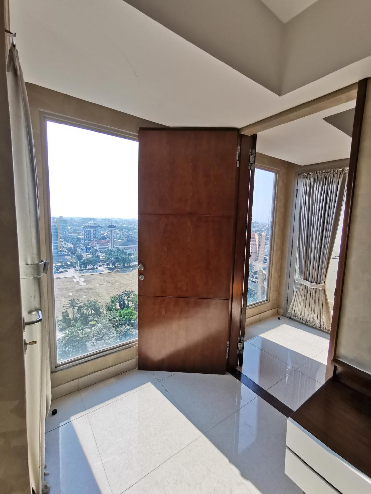 Warhol Residence Semarang Simpang Lima Exteriér fotografie